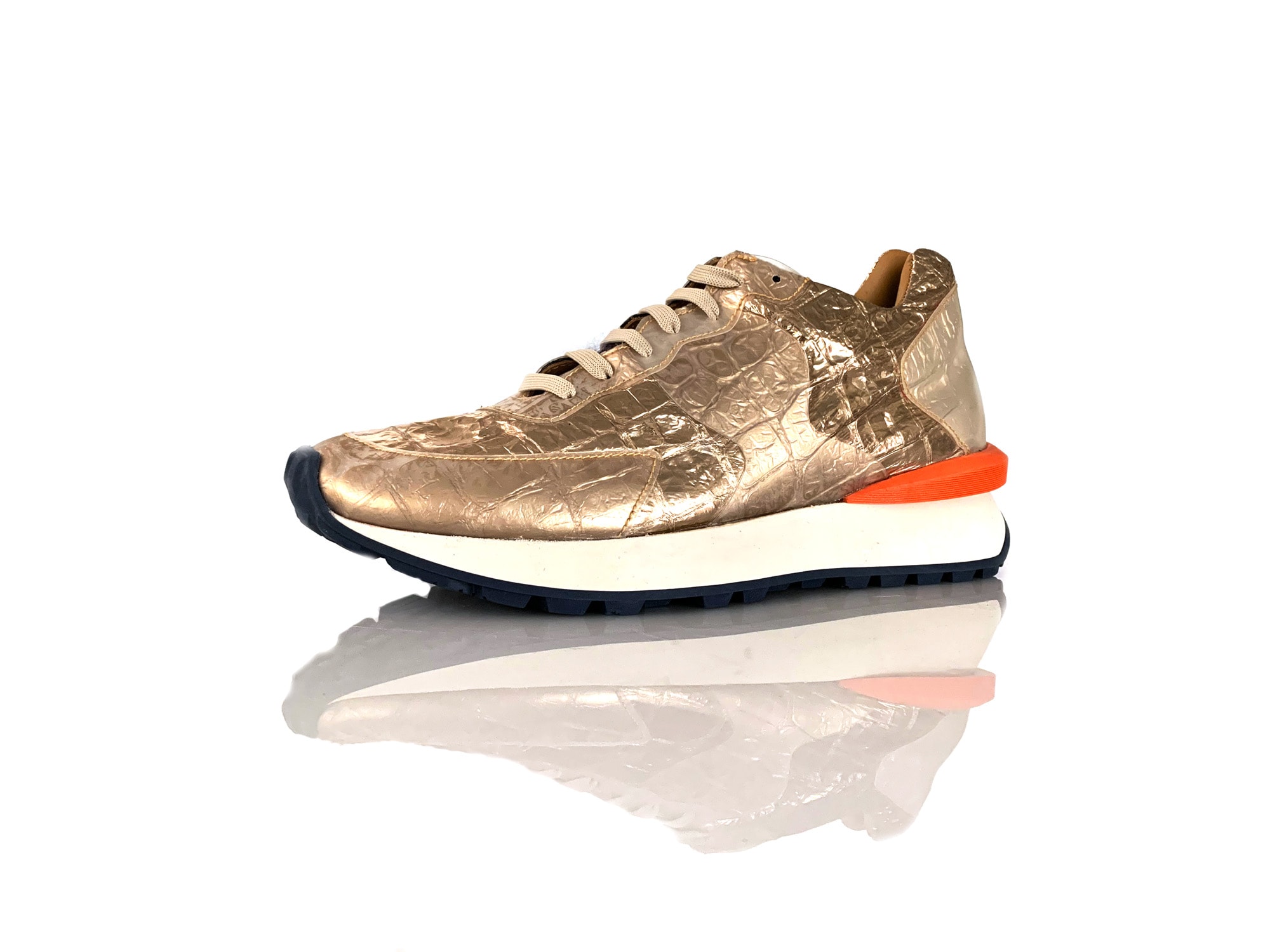 SHUTTLE-STRONG-ALLIGATOR_STELLA-SP-05